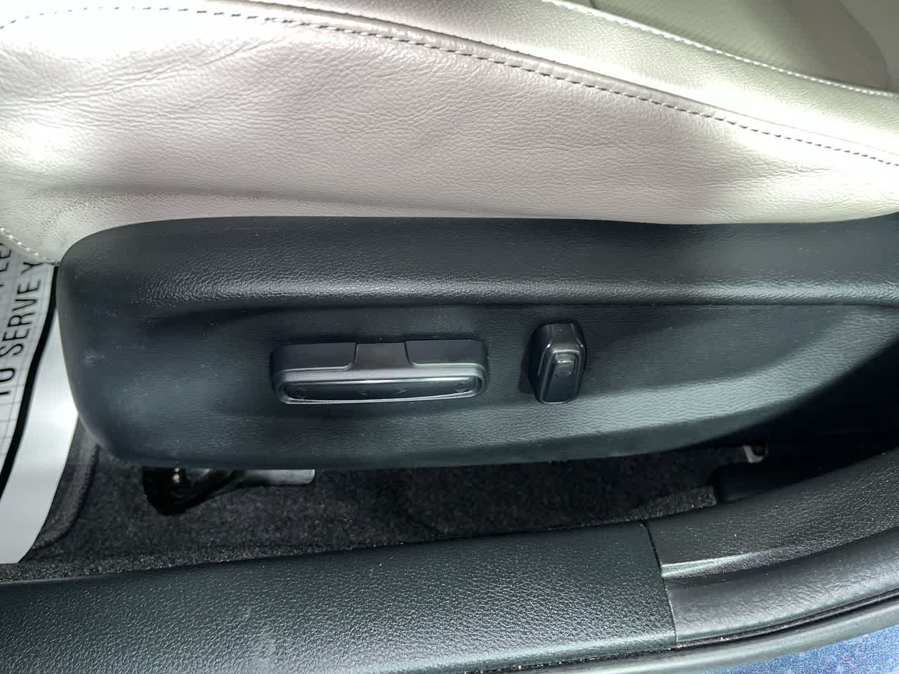 2022 Honda Insight Touring