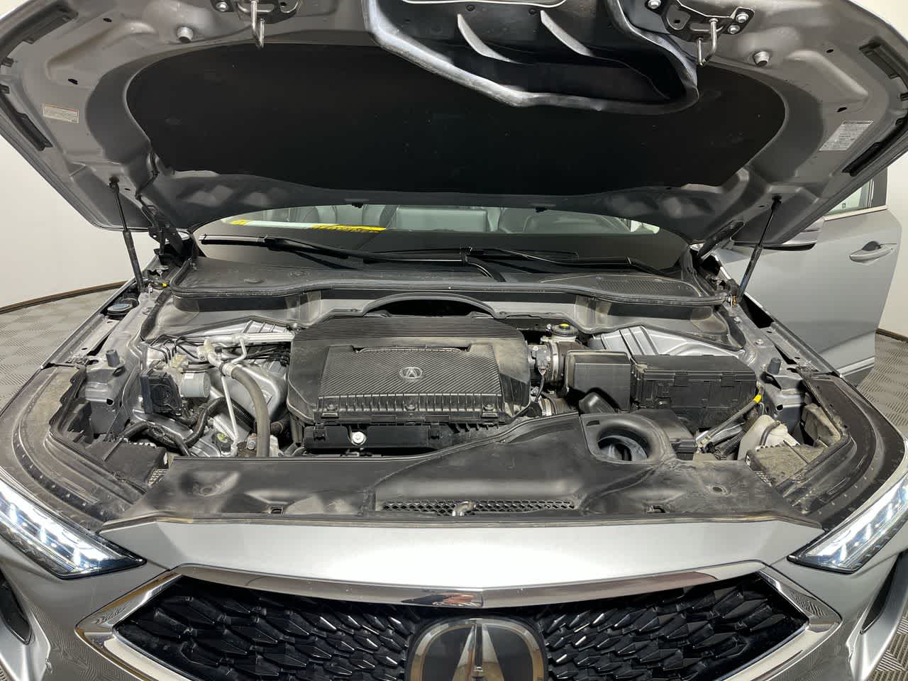 2023 Acura MDX w/Technology Package