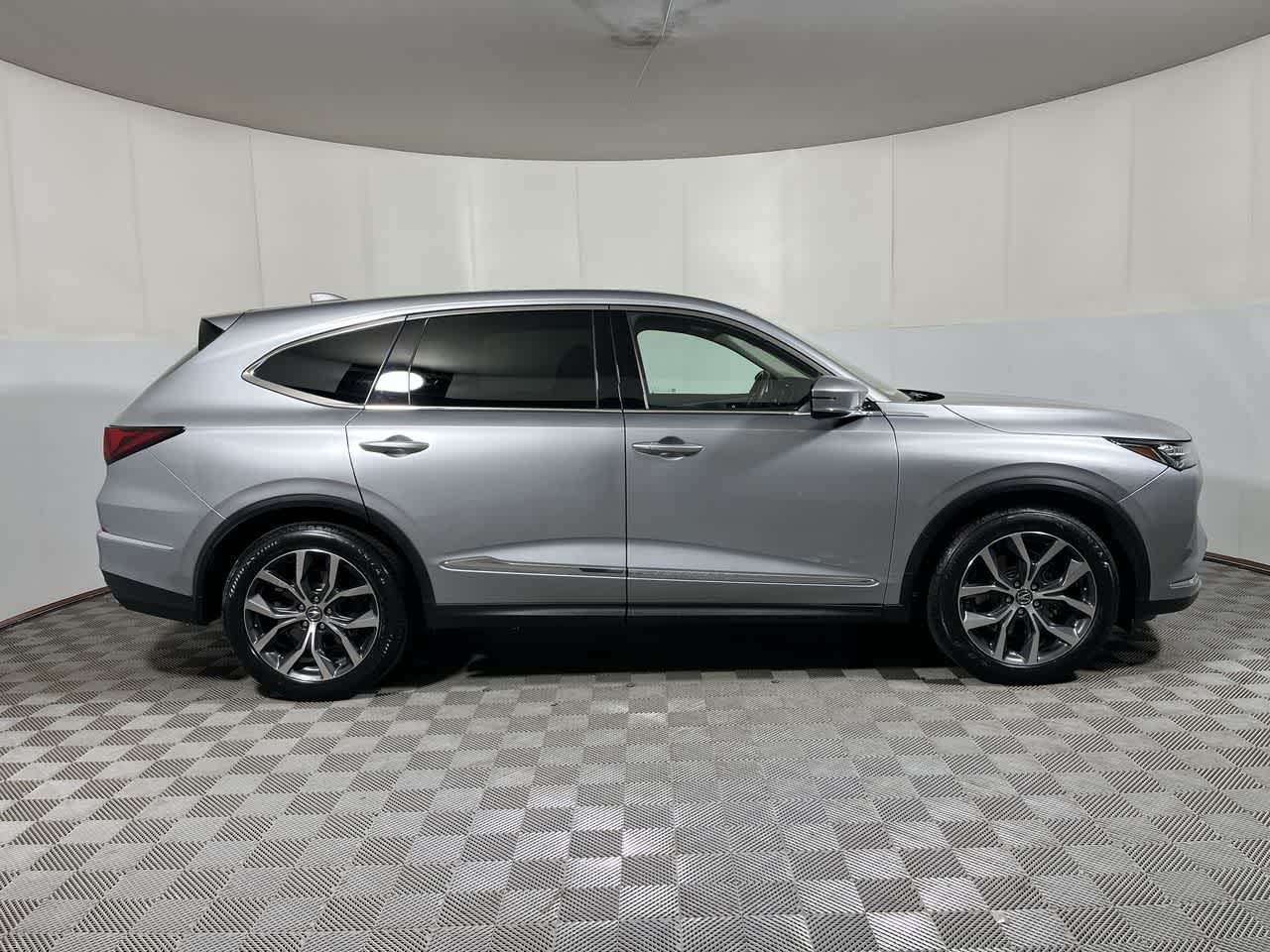 2023 Acura MDX w/Technology Package