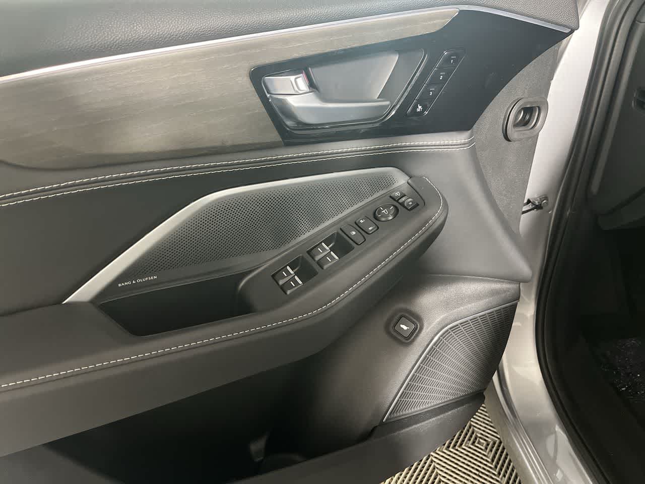 2026 Acura MDX w/Advance Package