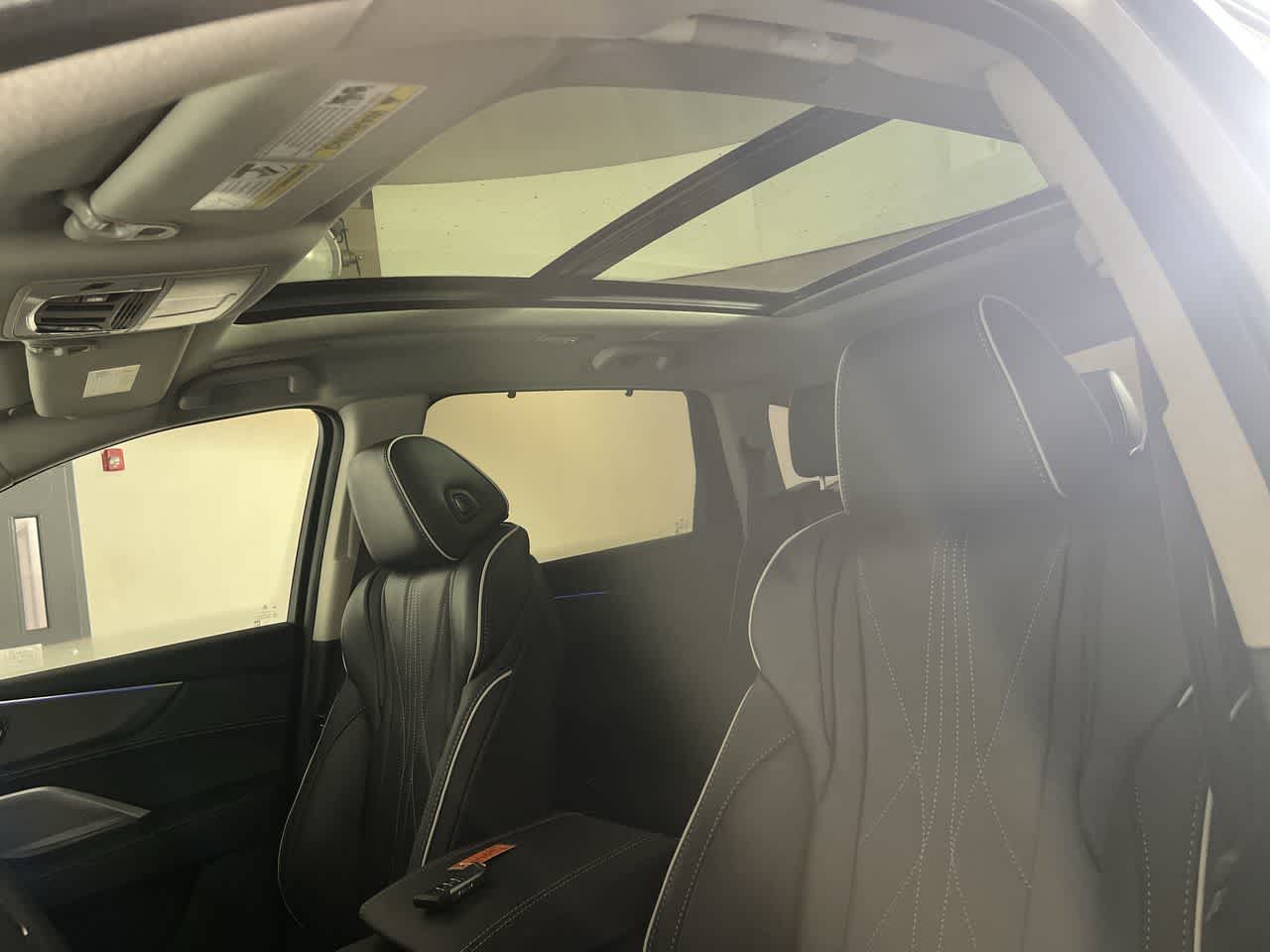 2026 Acura MDX w/Advance Package