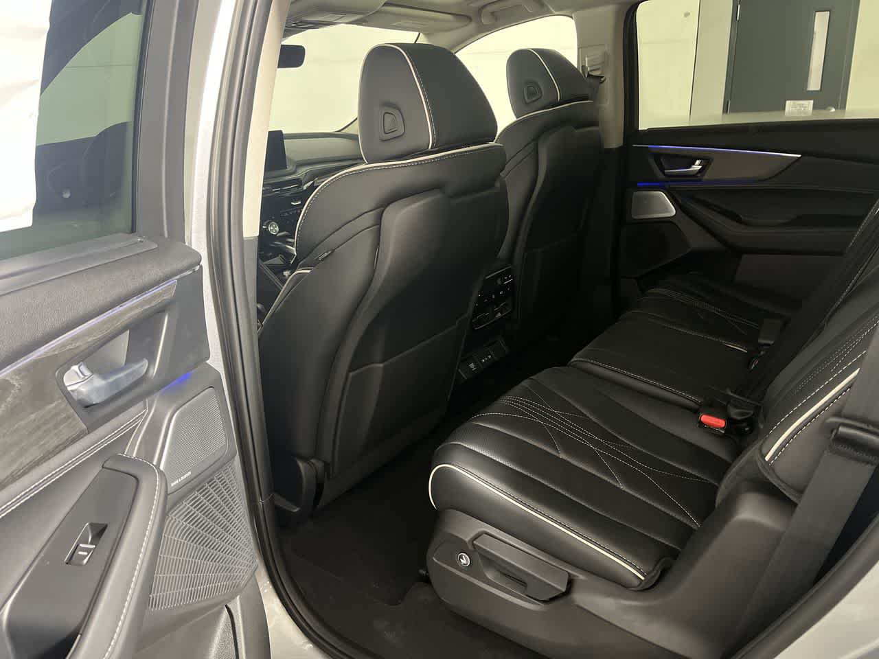 2026 Acura MDX w/Advance Package