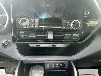 2023 Toyota Highlander XSE