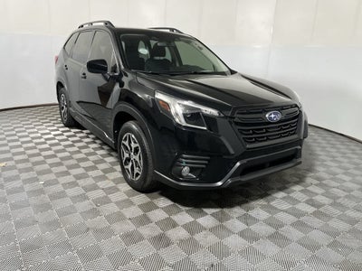 2022 Subaru Forester Premium