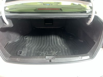 2017 Acura RLX w/Advance Pkg