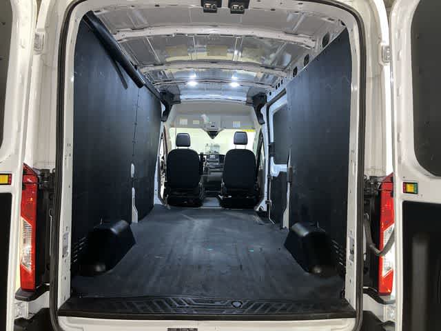 2023 Ford Transit Cargo Van T-250 130" Med Rf 9070 GVWR RWD