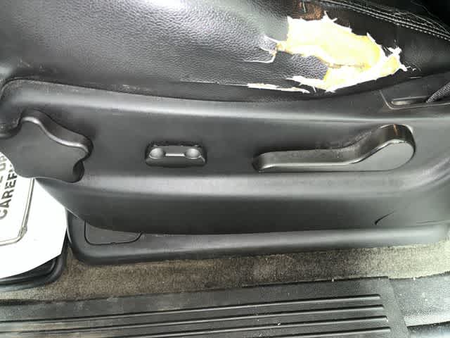 2013 Chevrolet Black Diamond Avalanche LT