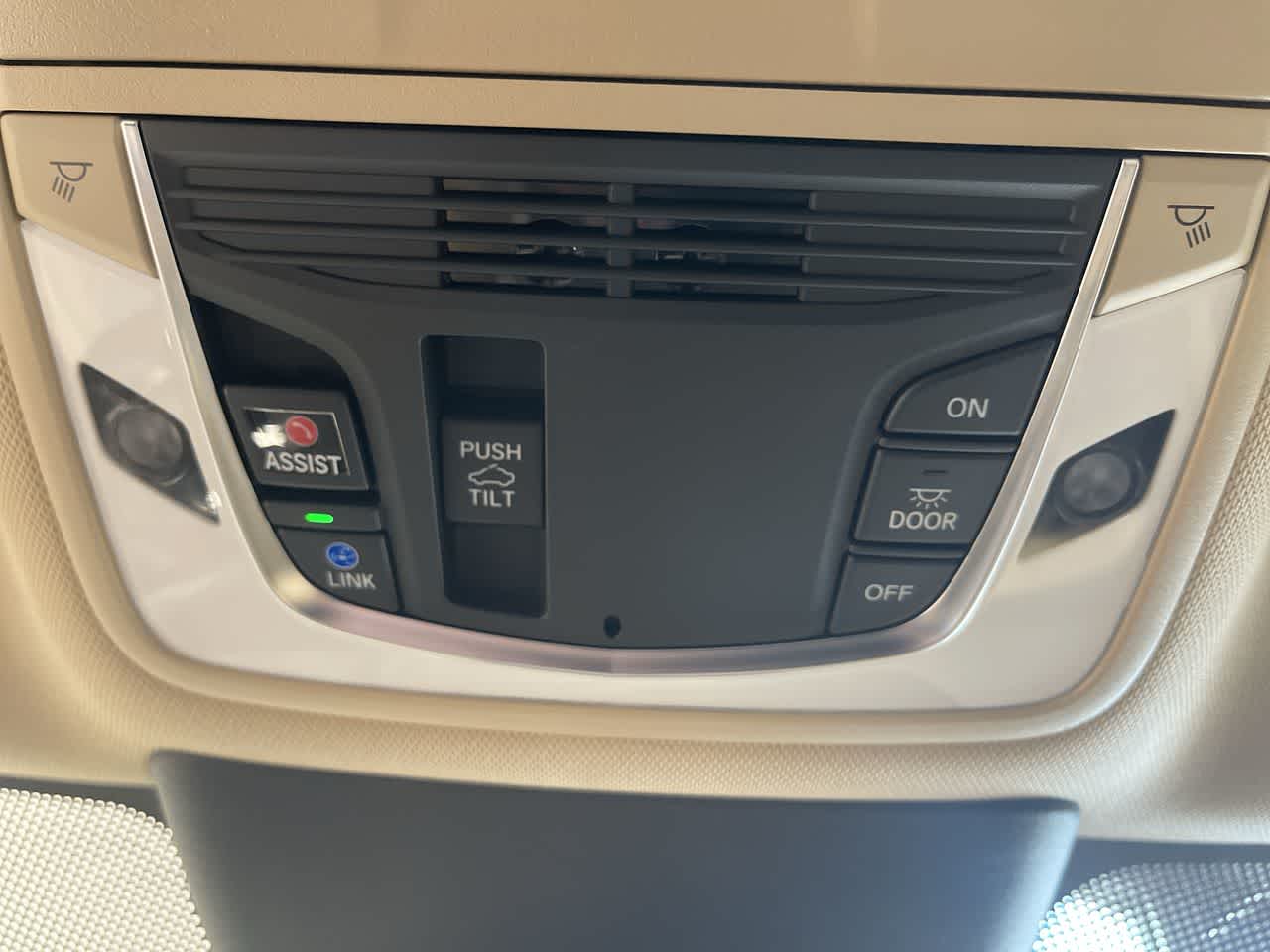 2025 Acura TLX w/Technology Package