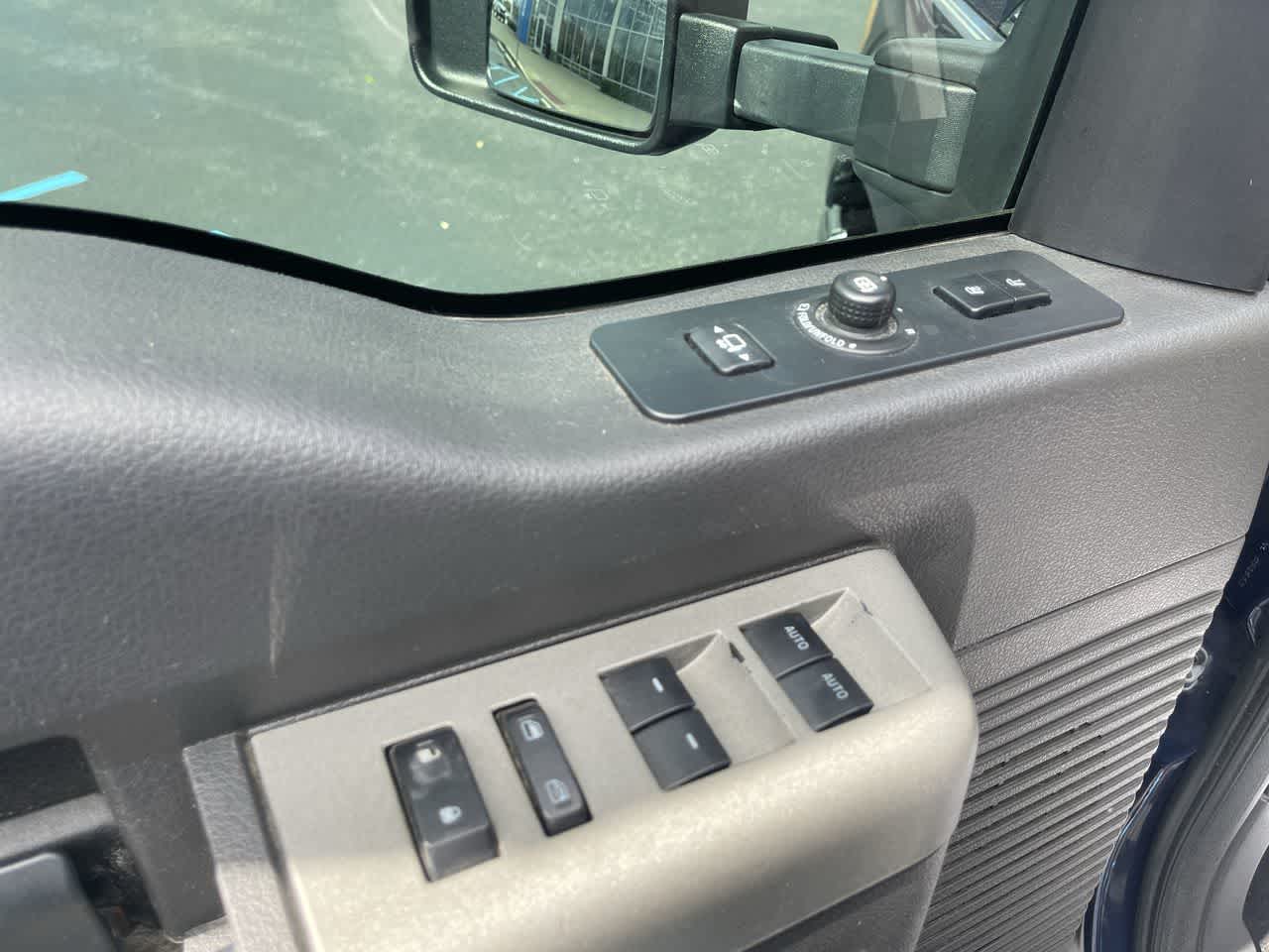2014 Ford Super Duty F-250 Pickup Lariat