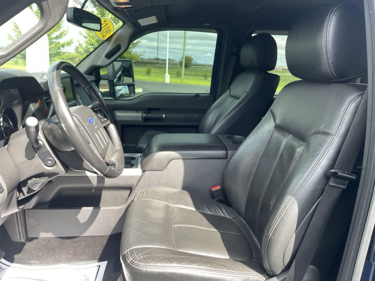2014 Ford Super Duty F-250 Pickup Lariat