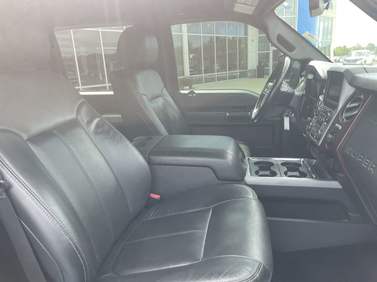 2014 Ford Super Duty F-250 Pickup Lariat