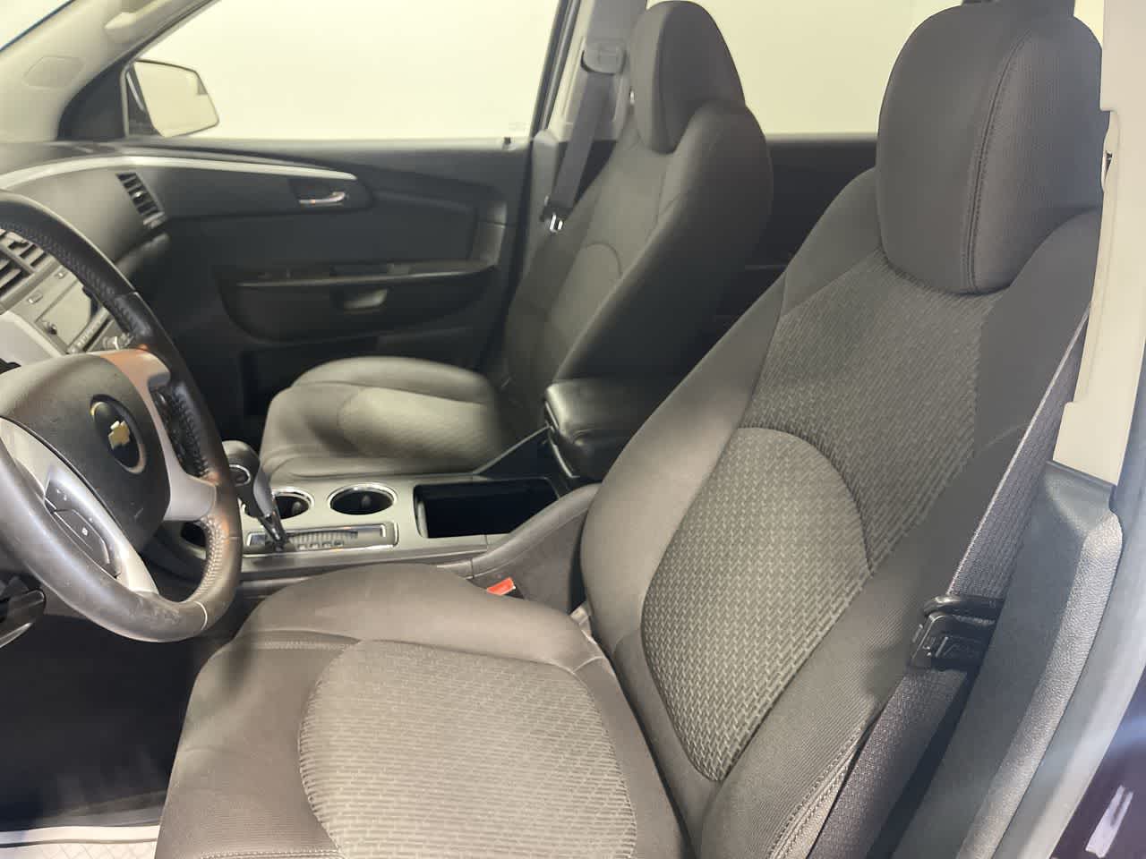 2010 Chevrolet Traverse LT w/1LT