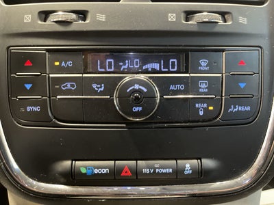 2013 Chrysler Town & Country Touring