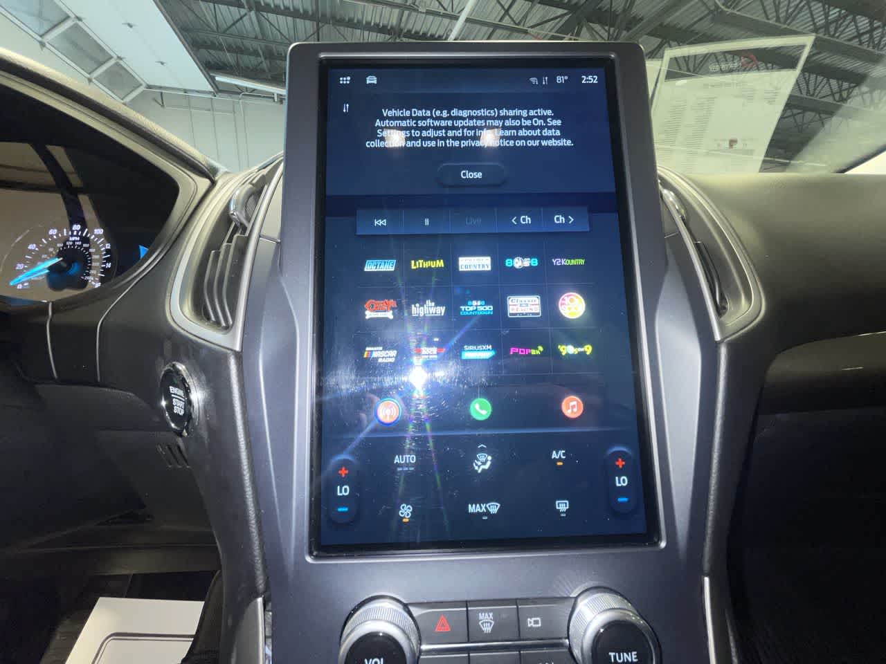 2023 Ford Edge SE