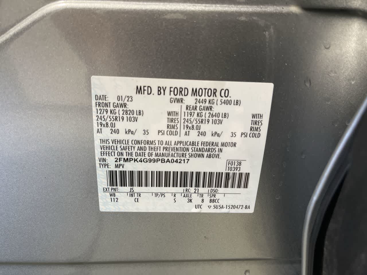 2023 Ford Edge SE