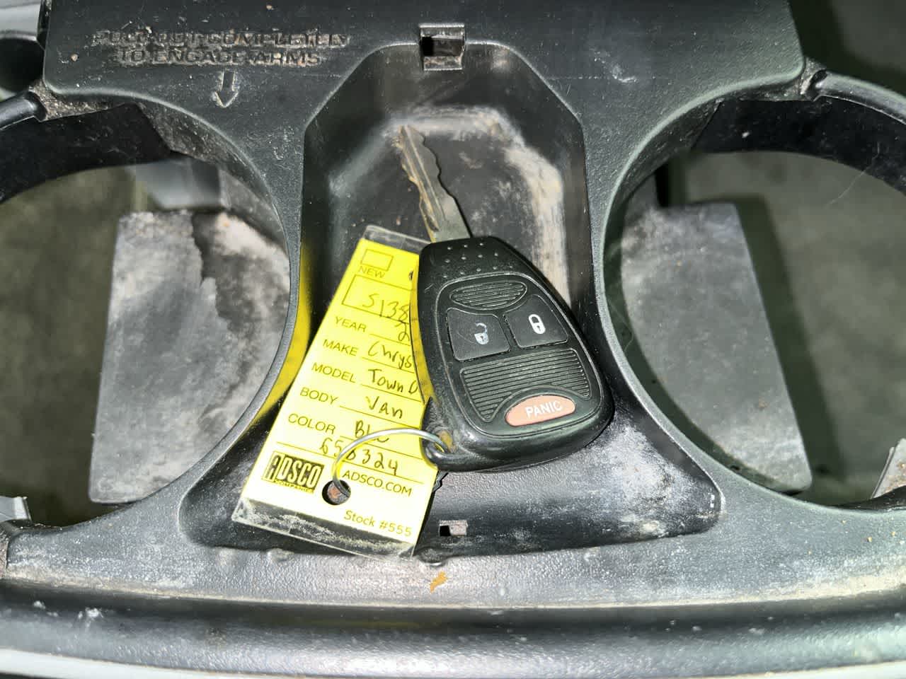 2006 Chrysler Town & Country SWB Base