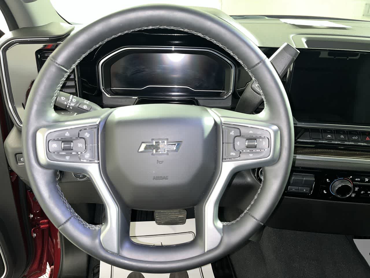 2025 Chevrolet Silverado 1500 RST