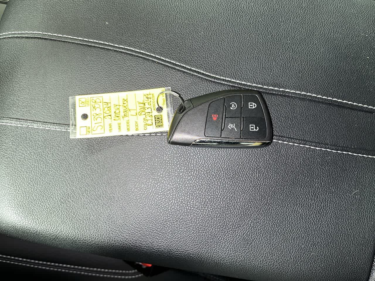 2024 Chevrolet Traverse LT