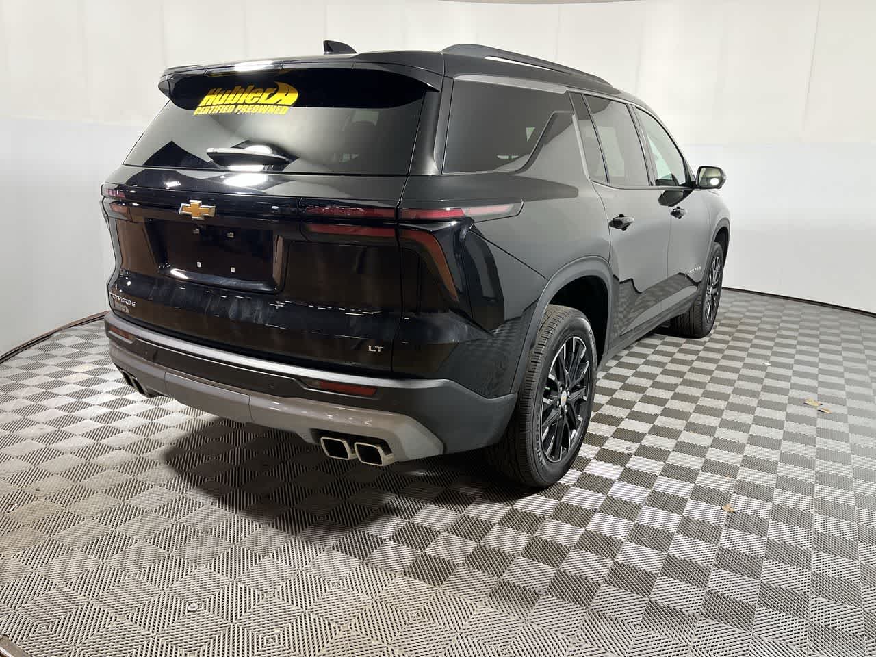 2024 Chevrolet Traverse LT