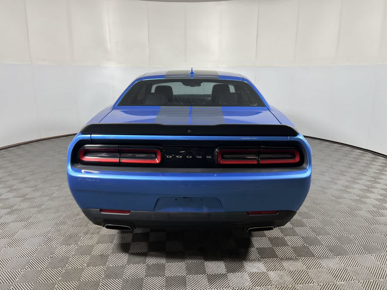2016 Dodge Challenger SXT Plus