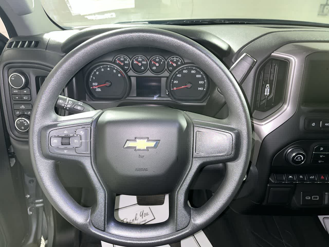 2024 Chevrolet Silverado 1500 Custom