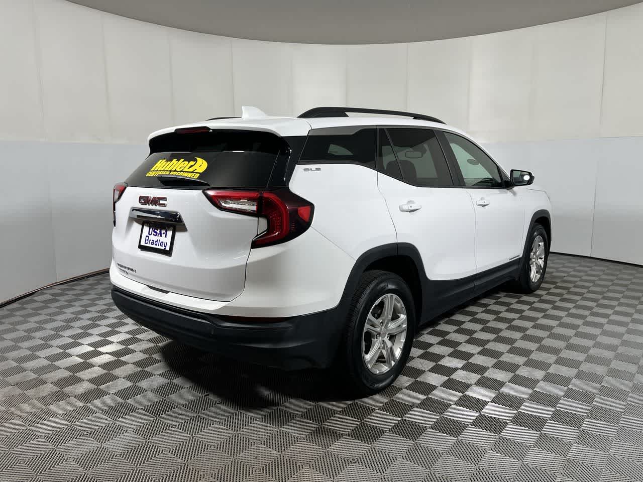 2022 GMC Terrain SLE