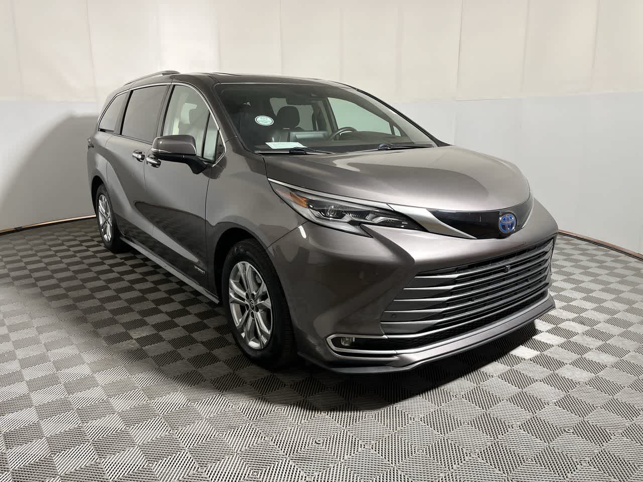 2021 Toyota Sienna Limited