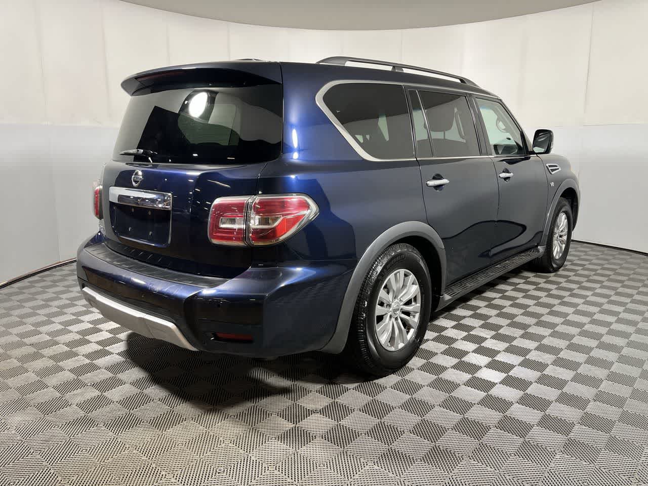 2017 Nissan Armada SV