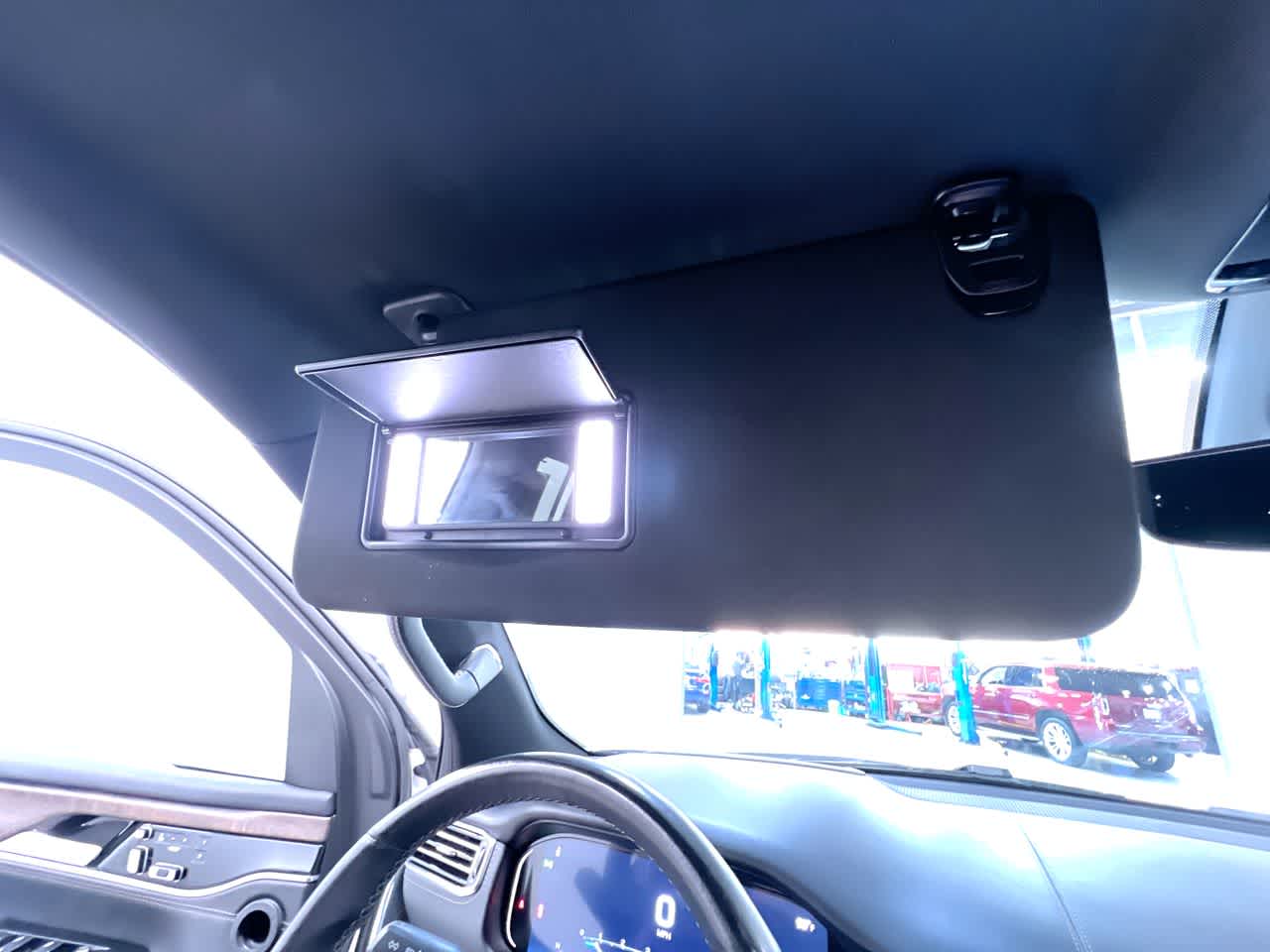 2023 Jeep Grand Wagoneer Base