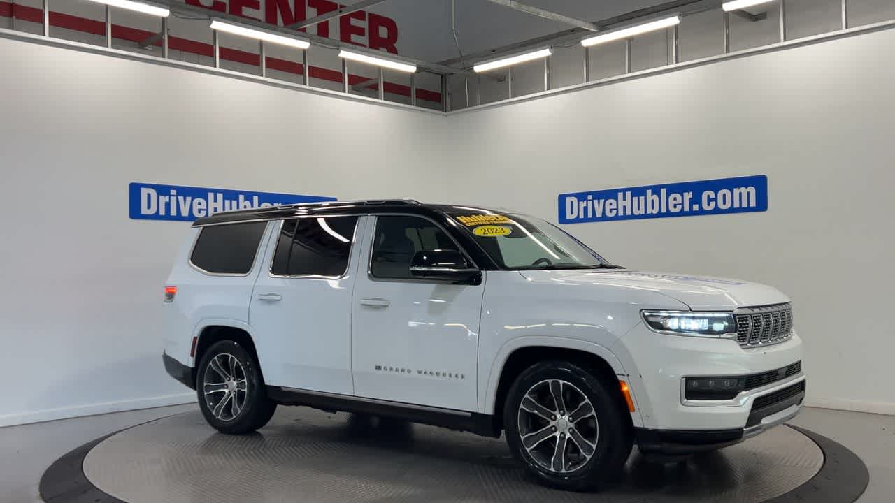 2023 Jeep Grand Wagoneer Base