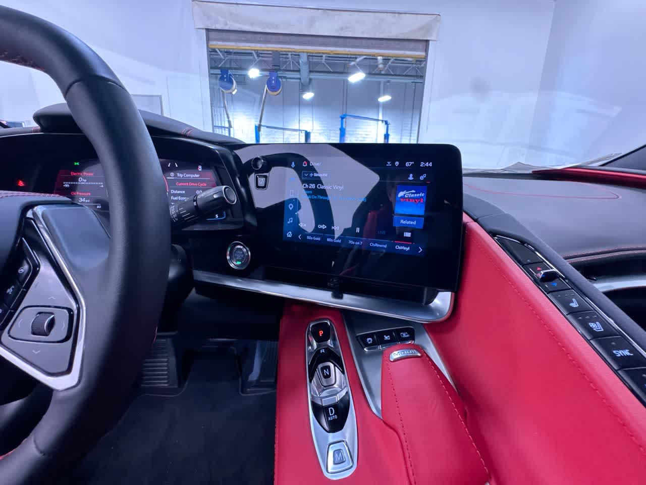 2025 Chevrolet Corvette E-Ray 2LZ