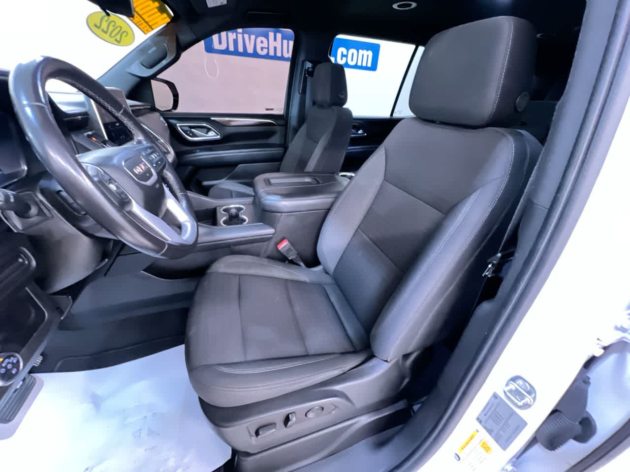 2022 GMC Yukon SLE