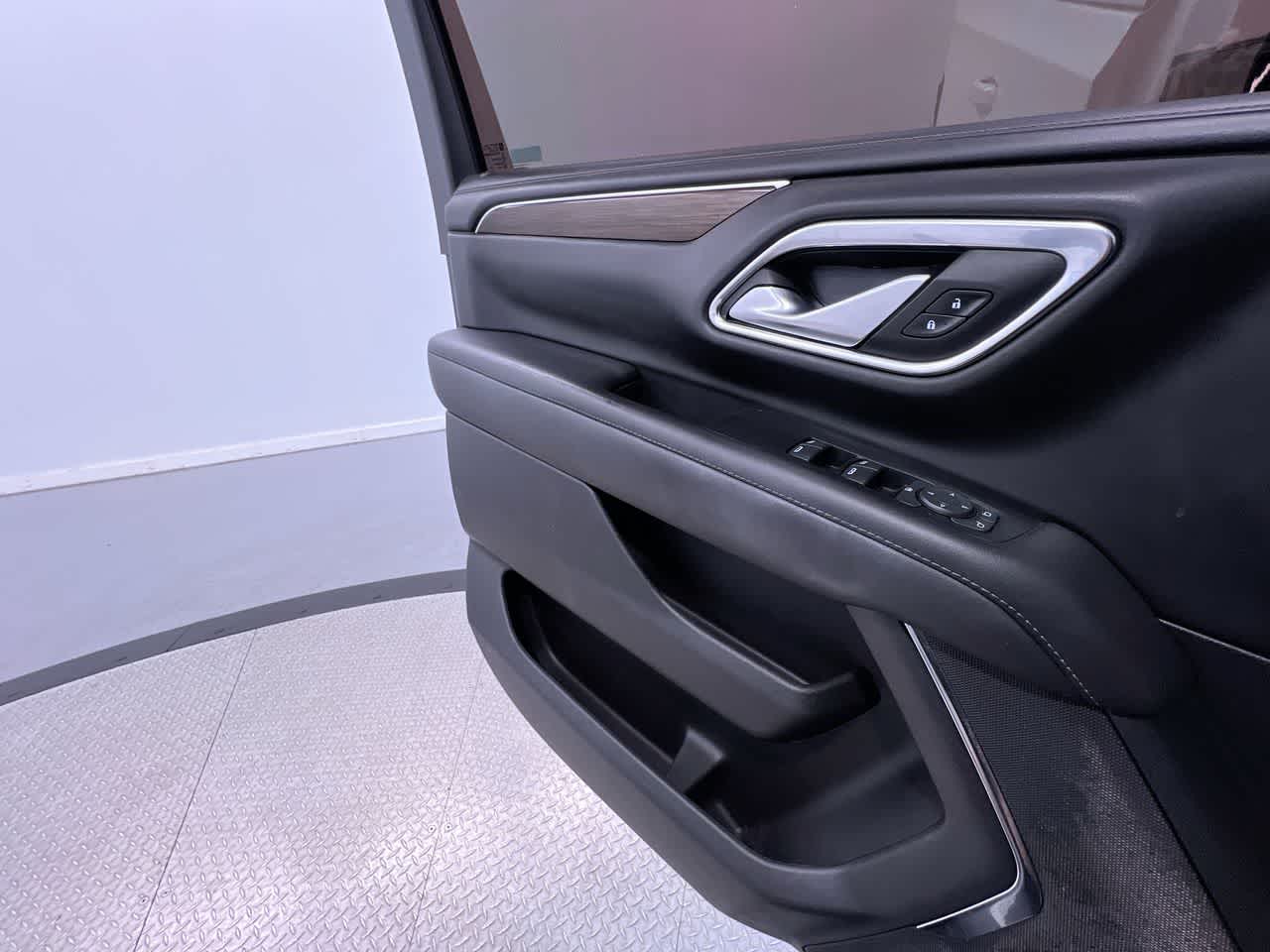 2022 GMC Yukon SLE
