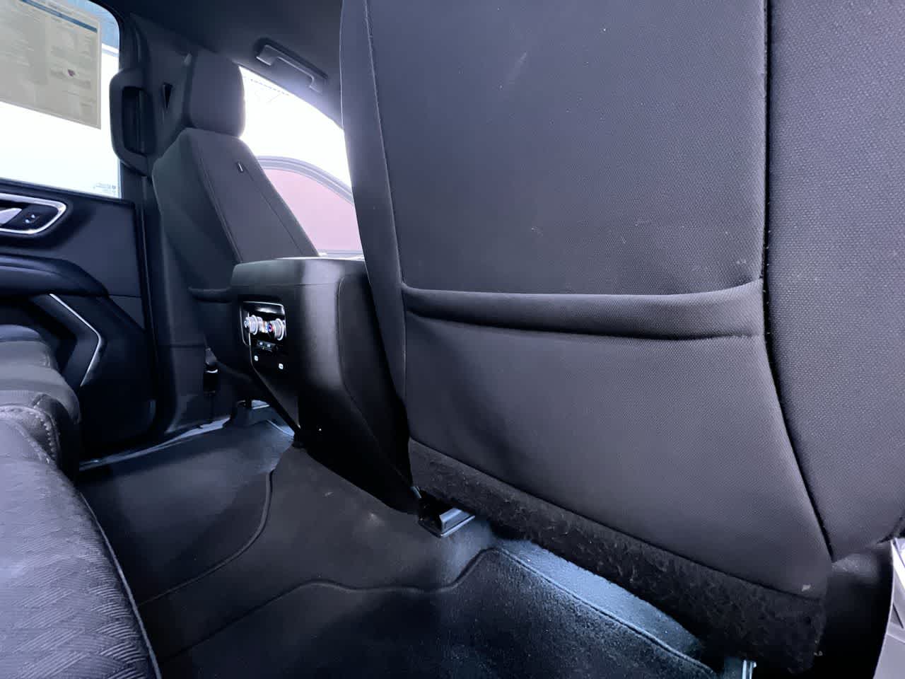 2022 GMC Yukon SLE