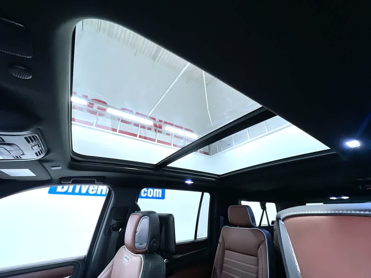 2023 GMC Yukon XL Denali Ultimate