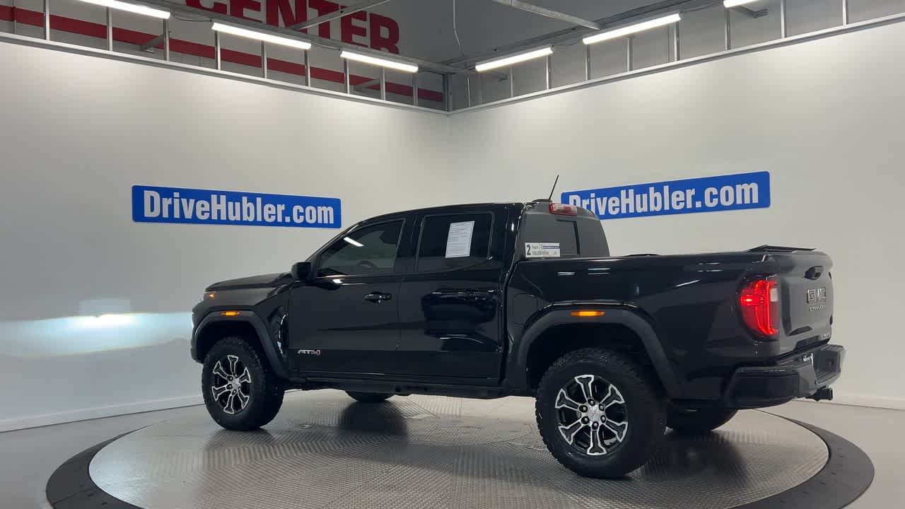 2023 GMC Canyon 4WD AT4