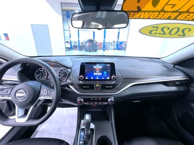 2025 Nissan Altima SV