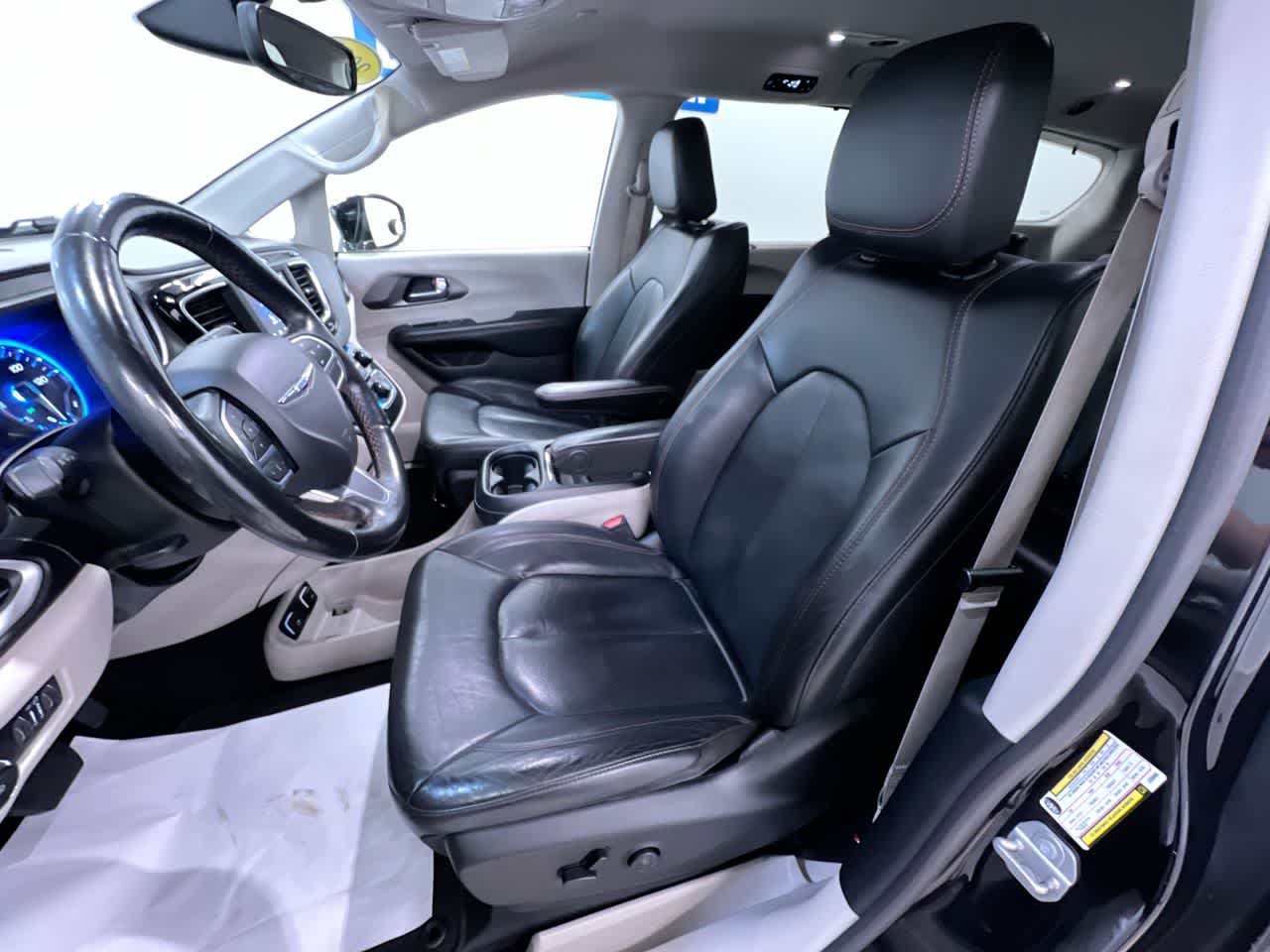 2020 Chrysler Pacifica Touring L