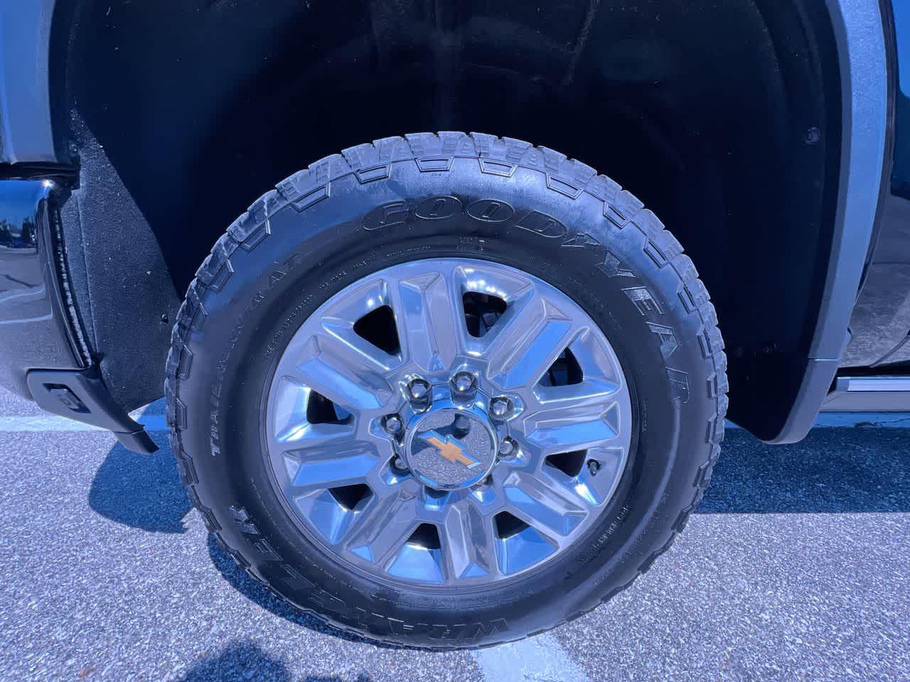 2025 Chevrolet Silverado 3500 HD High Country