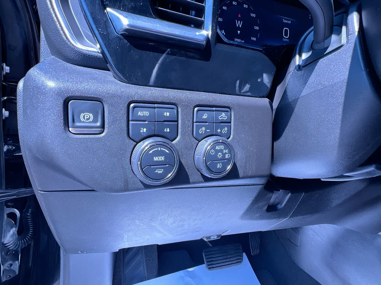 2025 Chevrolet Silverado 3500 HD High Country
