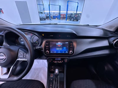 2022 Nissan Kicks SV