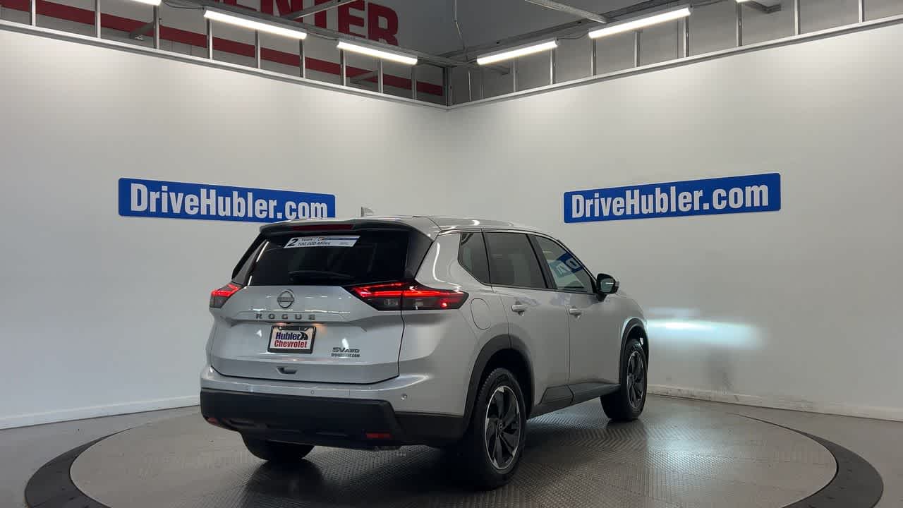 2024 Nissan Rogue SV