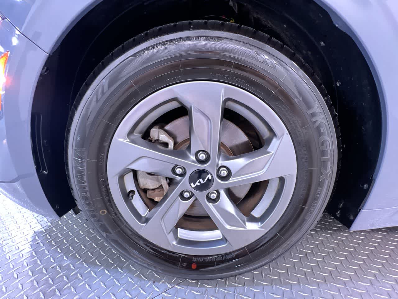 2022 Kia K5 LXS