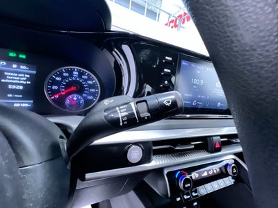 2022 Kia K5 LXS