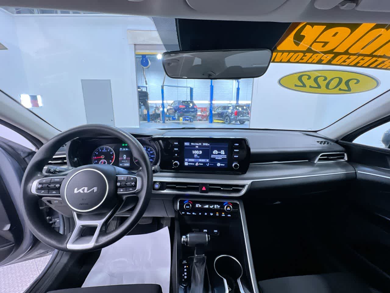 2022 Kia K5 LXS