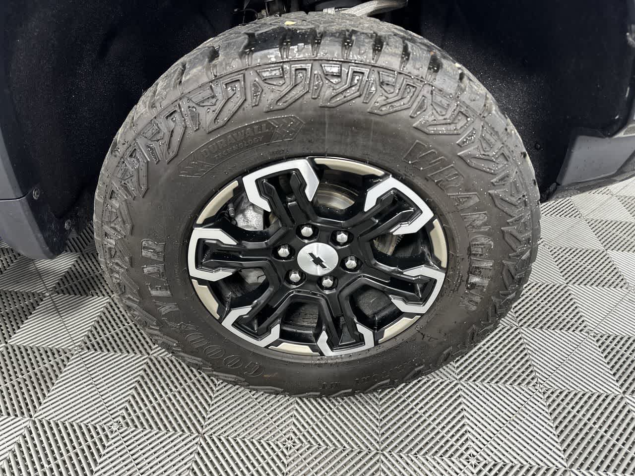 2023 Chevrolet Silverado 1500 ZR2