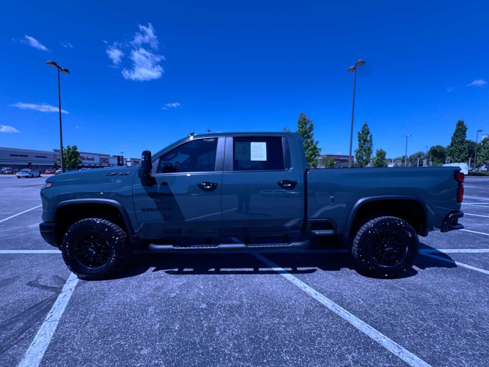 2026 Chevrolet Silverado 2500HD ZR2