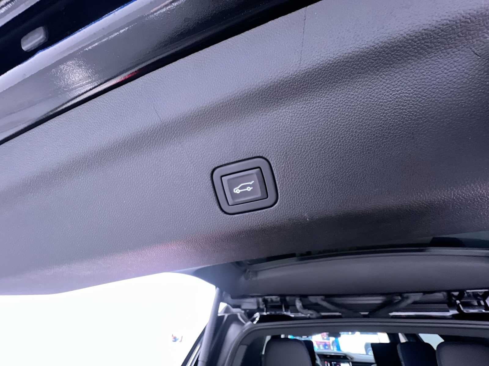 2023 GMC Yukon Denali Denali