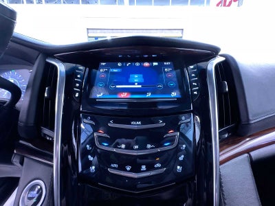 2018 Cadillac Escalade Luxury