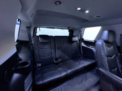 2018 Cadillac Escalade Luxury